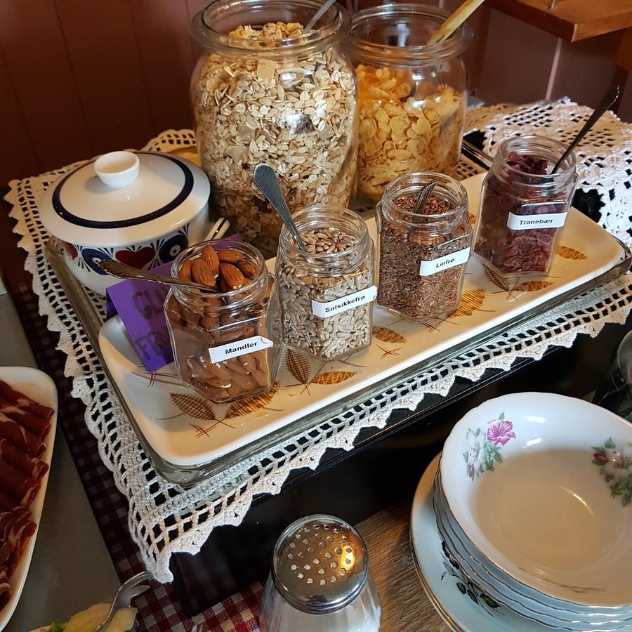 Solheim Pensjonat Røros Екстериор снимка